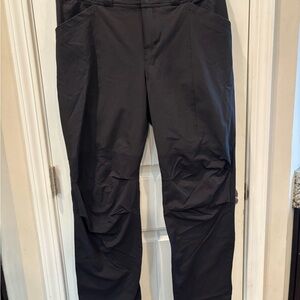REI Black Track Pants with Elastic Waistband and Moisture-Wicking Fabric